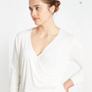 NWT Universal Standard Liquid Jersey Two-Way Long Sleeve Cross Top